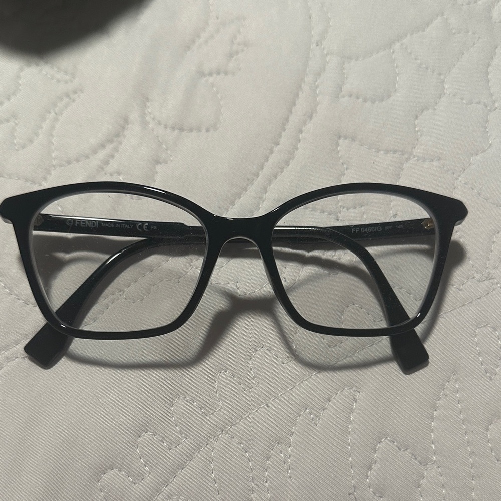 Fendi Classic Black Frame Glasses